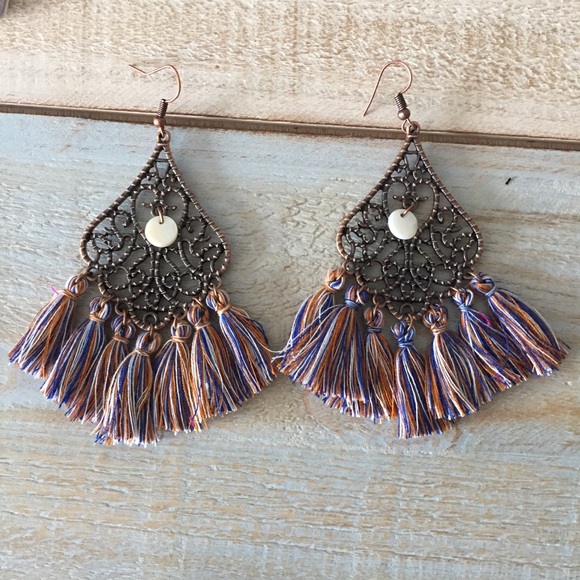 New Bronze Tasseled Earrings - Picture 4 of 5